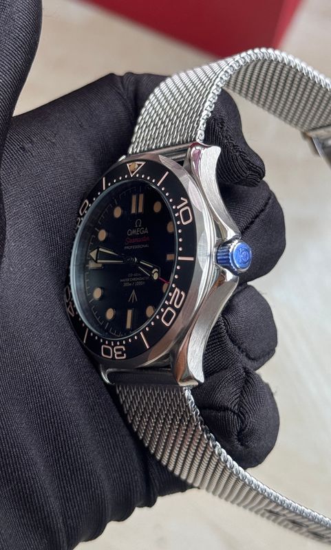 Omega 007 sealed back || Ref. 210.90.42.20.01.001 || European Standard