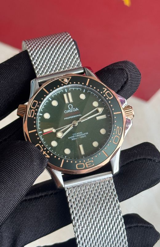 Omega 007 || Ref. 210.90.42.20.10.001 || European Standard