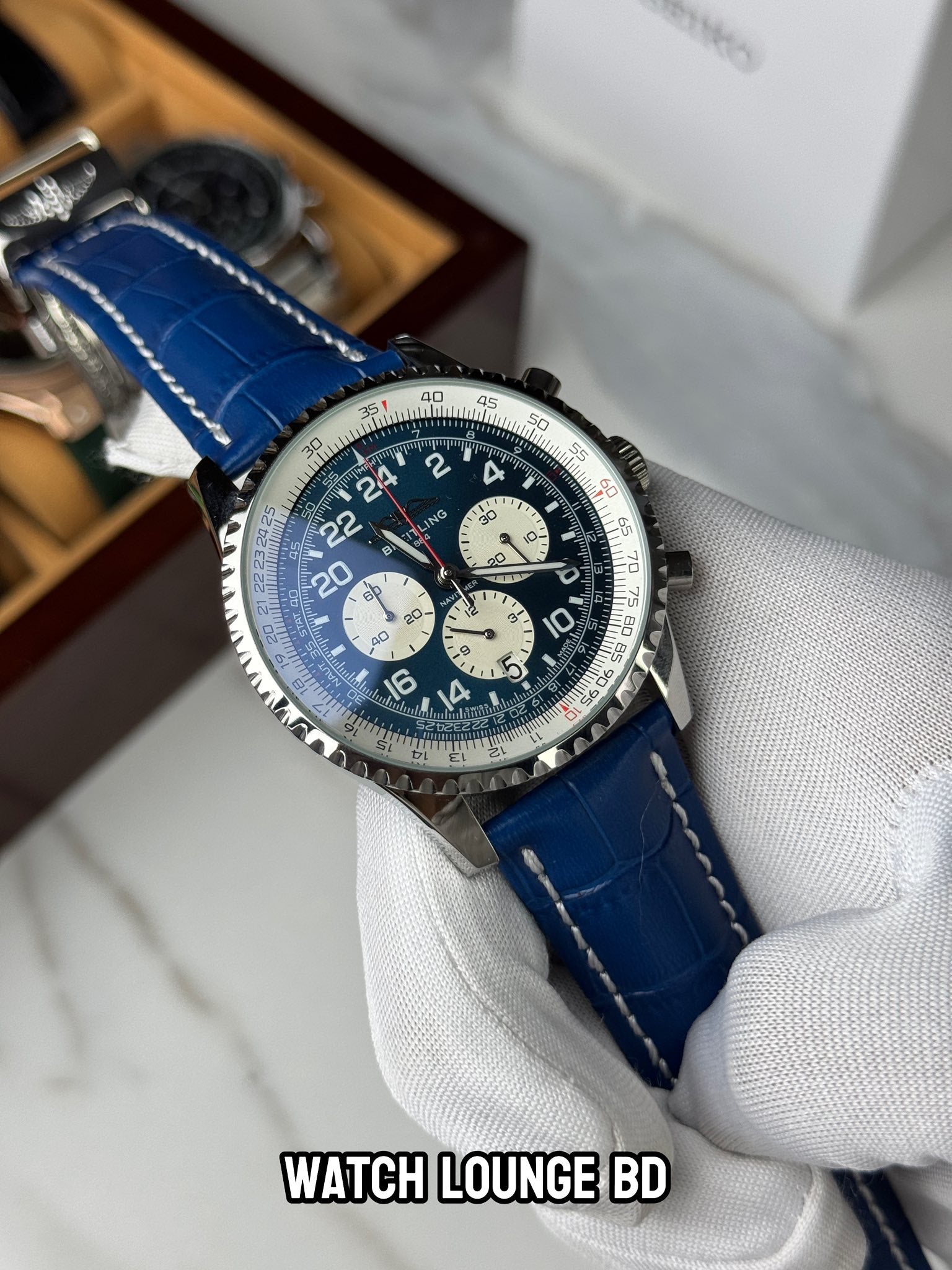 Breitling NavyTimer || Ref. LB0240211C1P1 || Master Standard