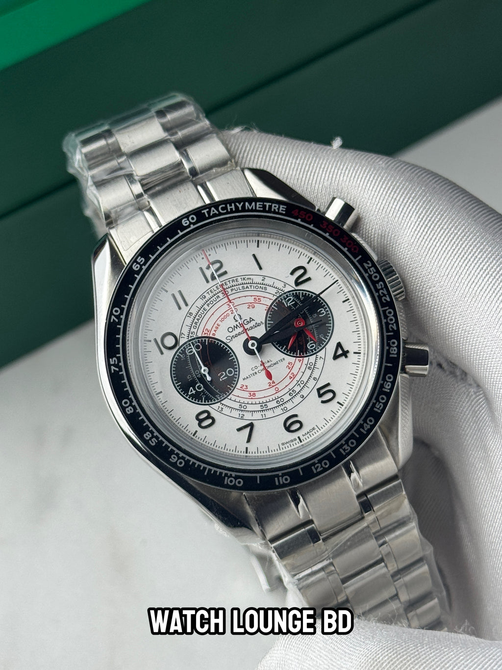 Omega Speedmaster Chronoscope|| Ref. 329.30.43.51.02.002 || European Standard