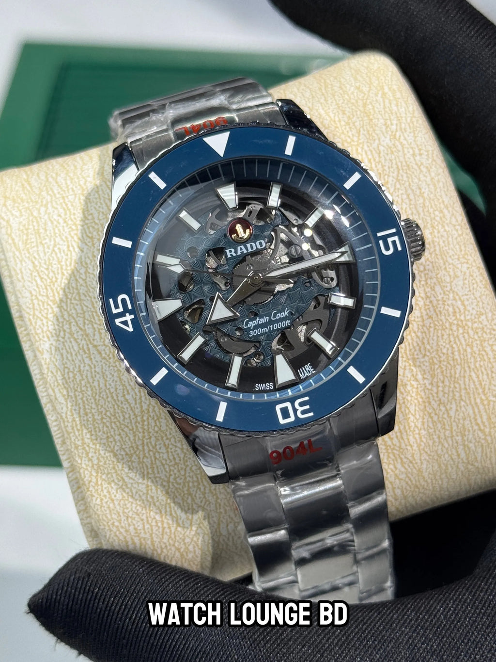 Rado Captain Cook || Ref. R32127152 || Master Standard
