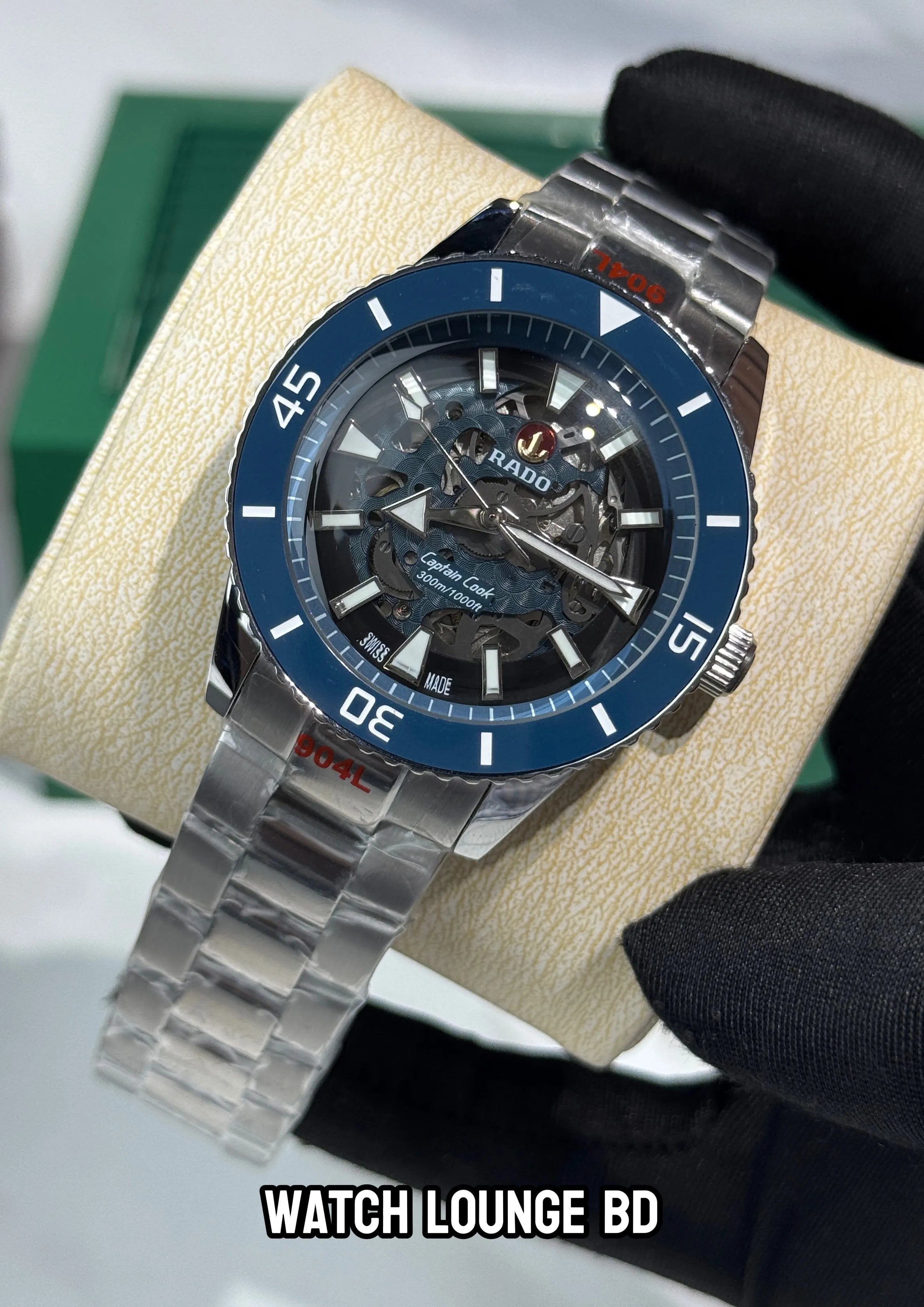 Rado Captain Cook || Ref. R32127152 || Master Standard